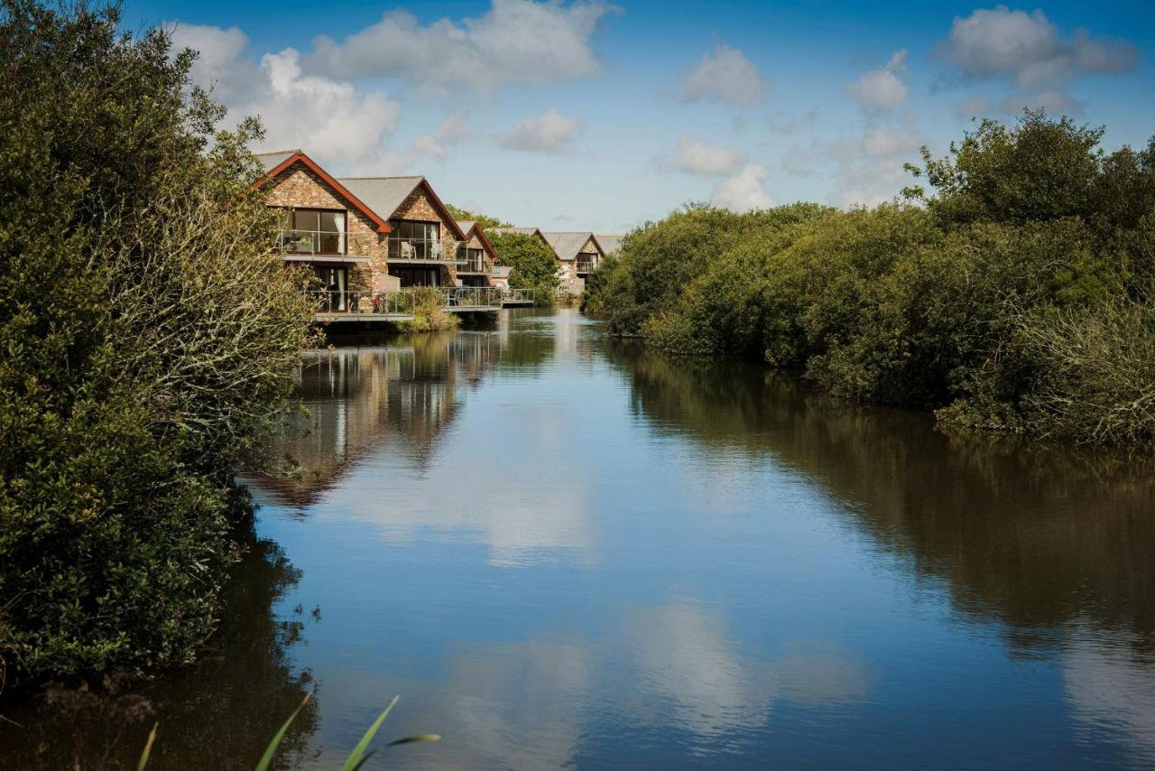 Kingfisher Hot Tub & Log Burner House On Premium Lakeside With Resort Facilities St Columb Major Екстер'єр фото
